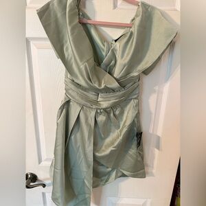 Lulu's Soft Green Satin Dress/Romper NWT*** (inv# 34)